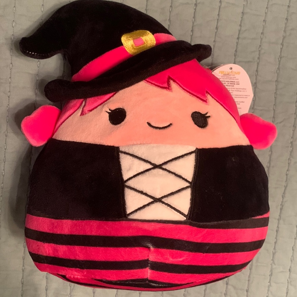 Halloween addition Squishmallows Kellytoy